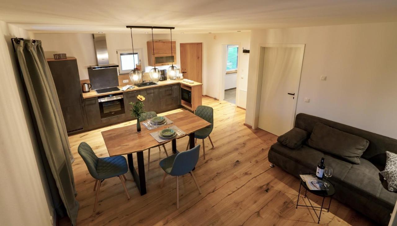 Ferienwohnung Poelzl Chieming Dış mekan fotoğraf
