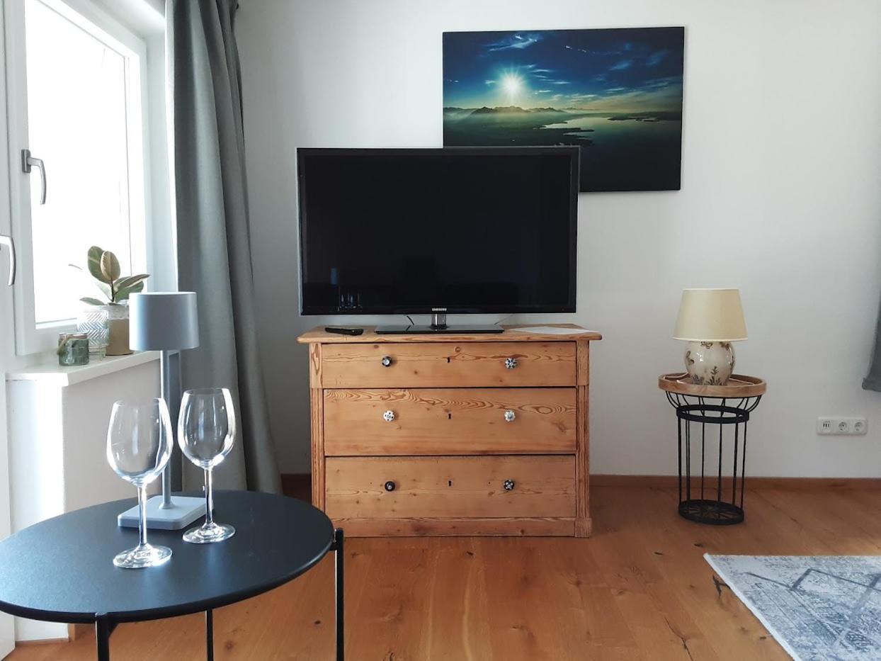 Ferienwohnung Poelzl Chieming Dış mekan fotoğraf